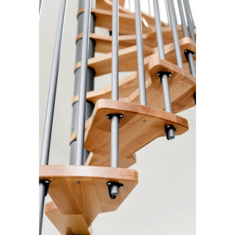 Detail zábradlí točitého schodiště Minka Metallica Smart