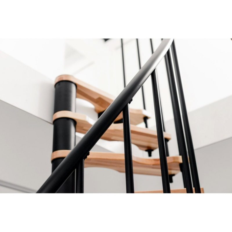 Mlynářské točité schody Minka Suono Smart - detail PVC madla